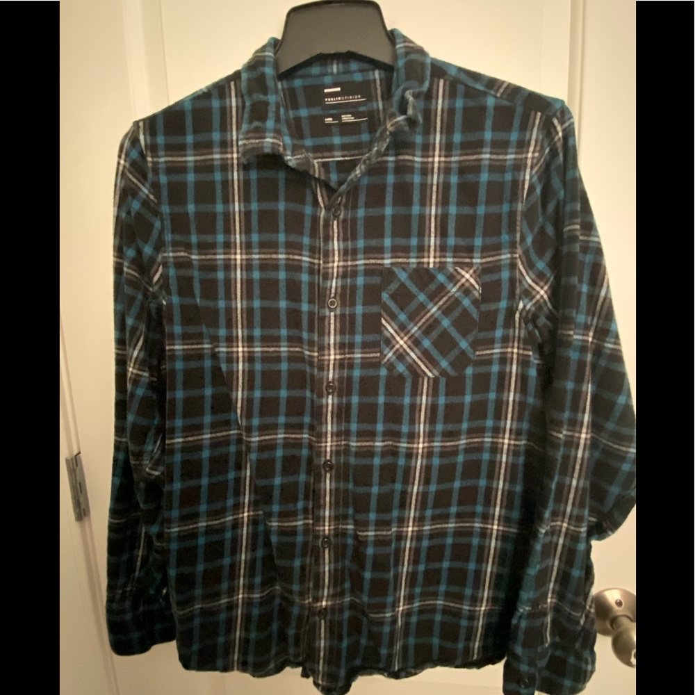 Mens size Large flannel shirt